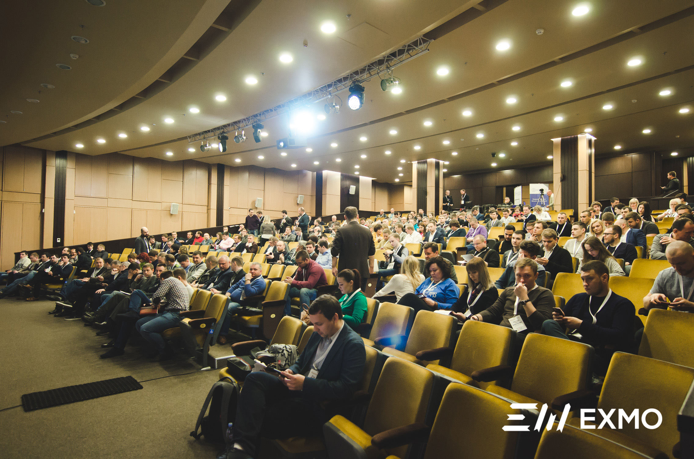EXMO посетили Blockchain Business Forum